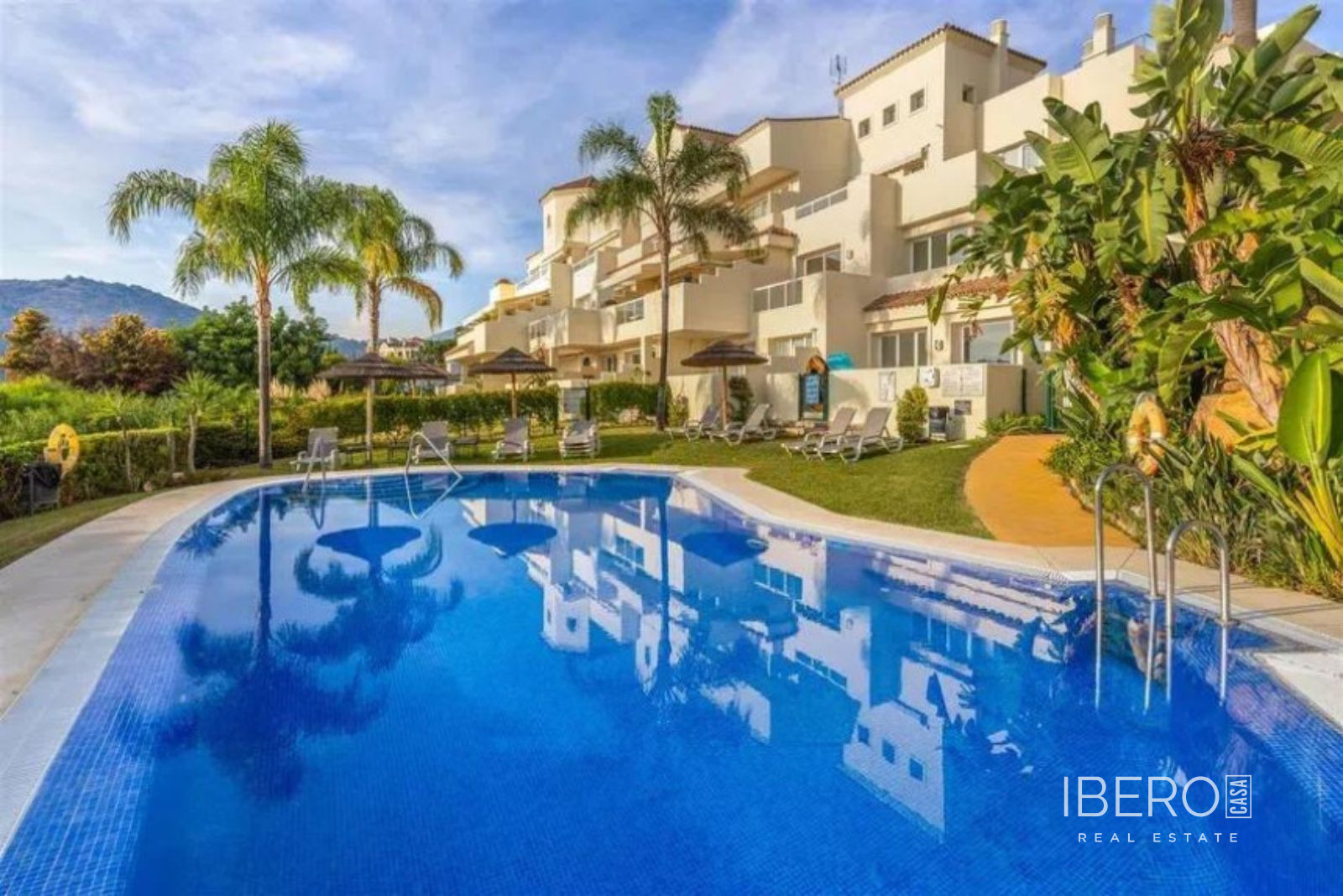 Apartamento de 2 dormitorios con vistas panorámicas, Benahavís