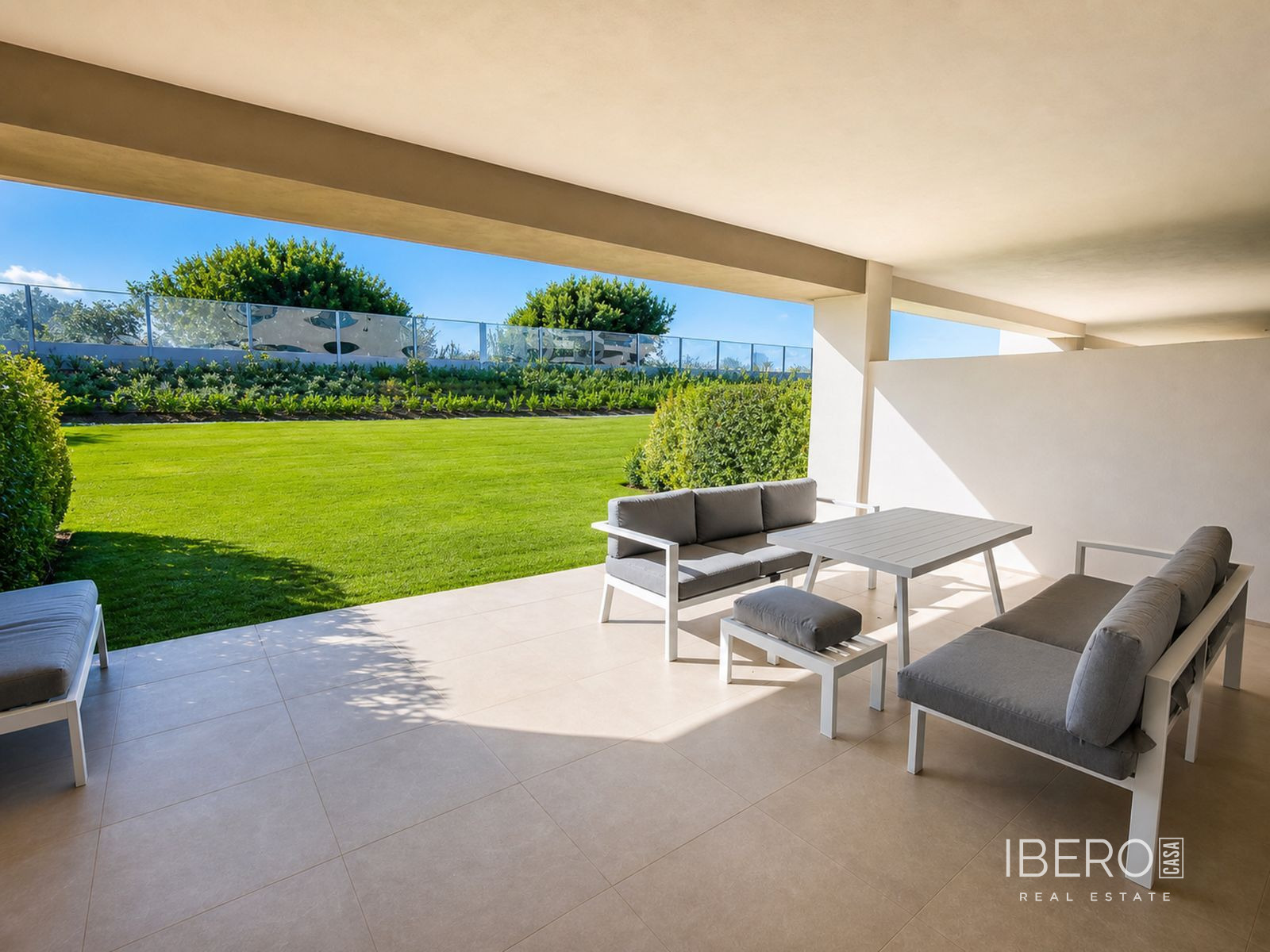 Nový apartmán se 2 ložnicemi kousek od mariny, Casares Playa