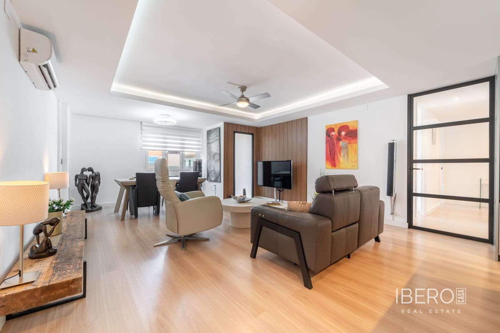 Zrekonstruovaný apartmán se 3 ložnicemi, Málaga Centro