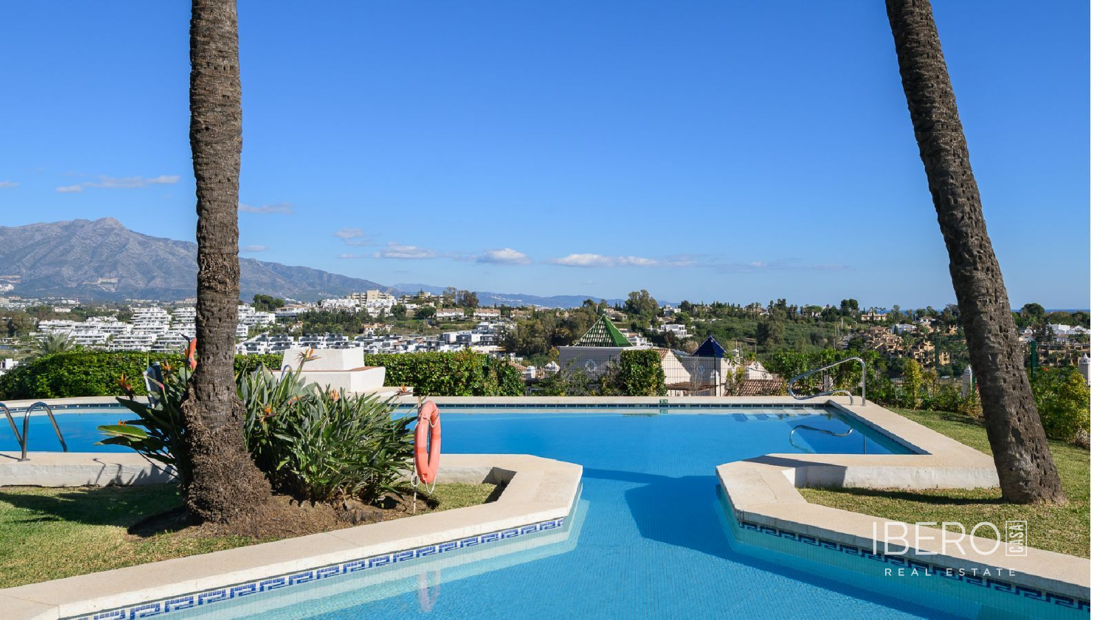 Dům se 3 ložnicemi kousek od mariny, Estepona