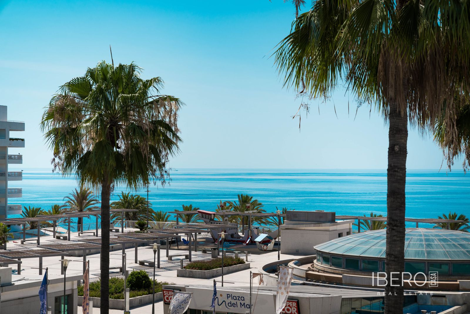 Zrekonstruovaný apartmán se 3 ložnicemi a výhledem na moře, Marbella