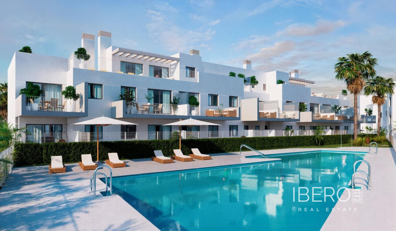Rozestavěný apartmán se 2 ložnicemi kousek od moře, Vélez Málaga