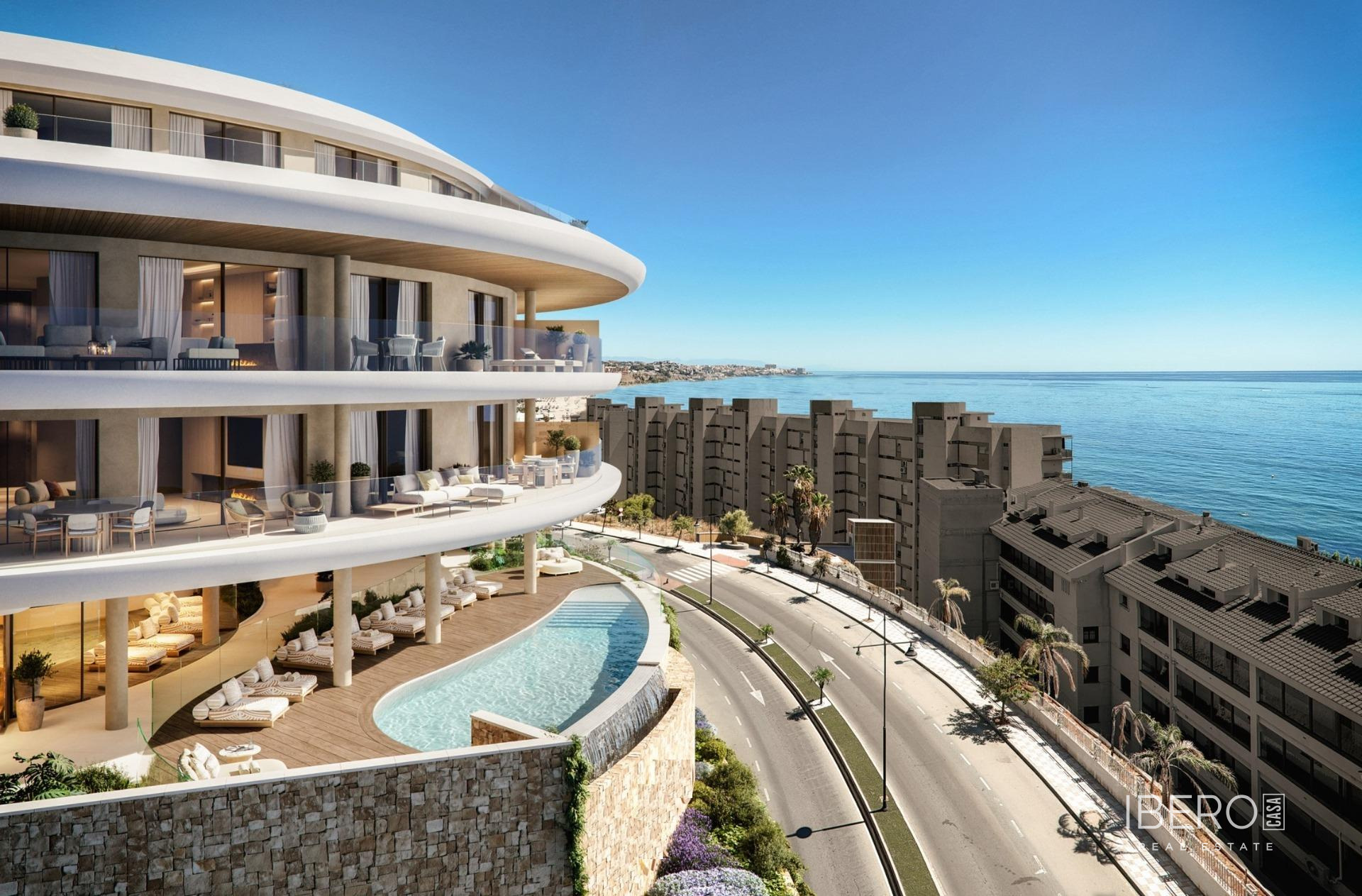 Rozestavěný apartmán se 2 ložnicemi a výhledem na moře, Fuengirola