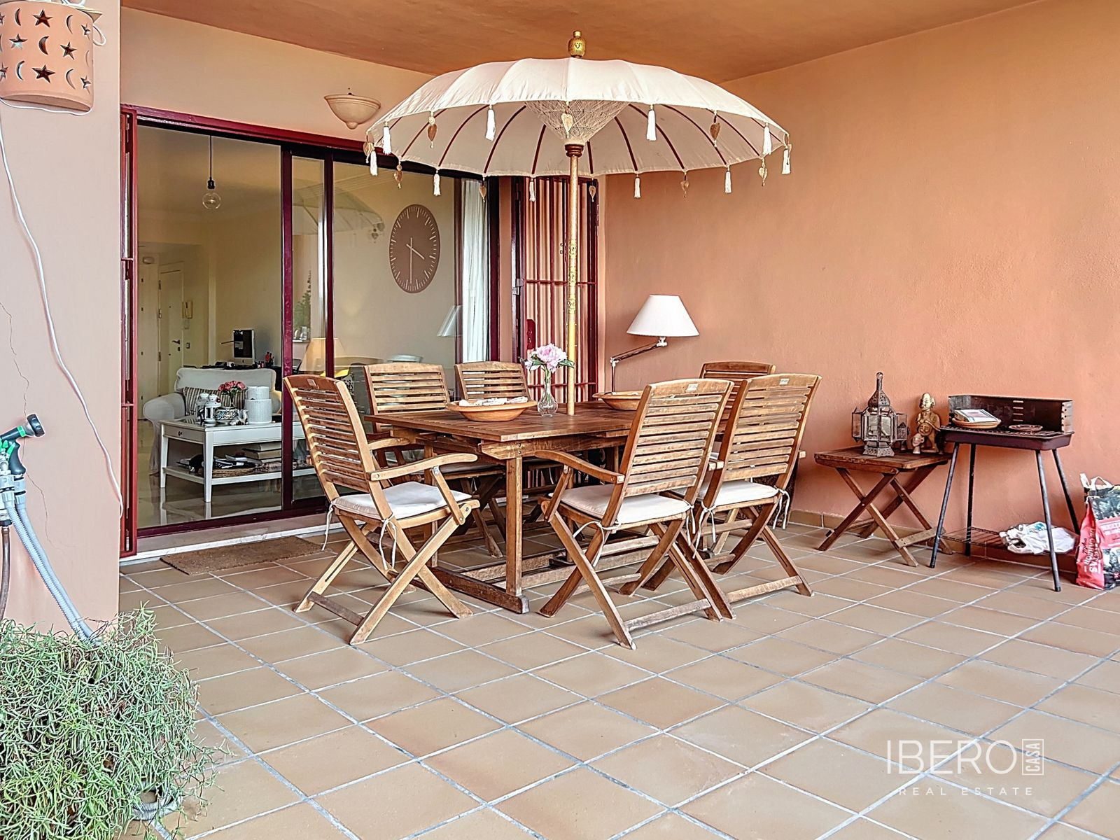 Apartamento de 2 dormitorios con vistas al mar, Manilva