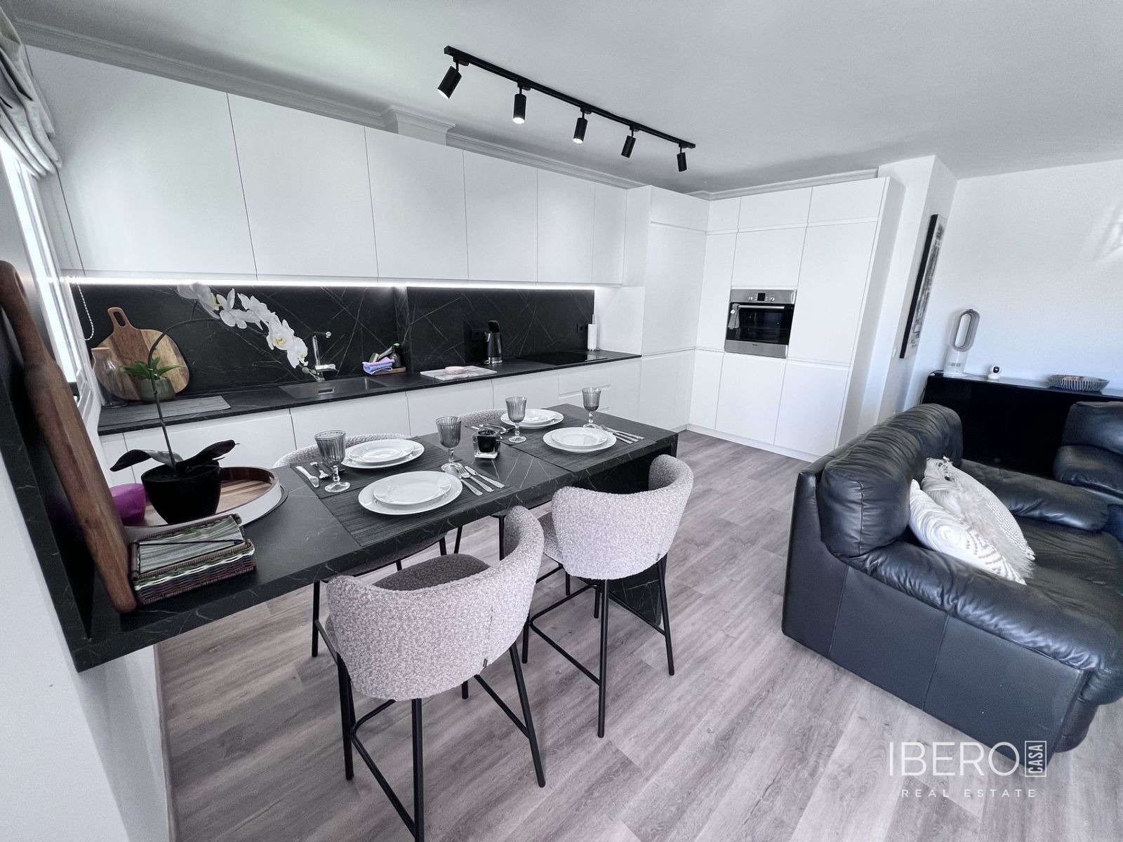 Zrekonstruovaný apartmán se 2 ložnicemi, Riviera del Sol