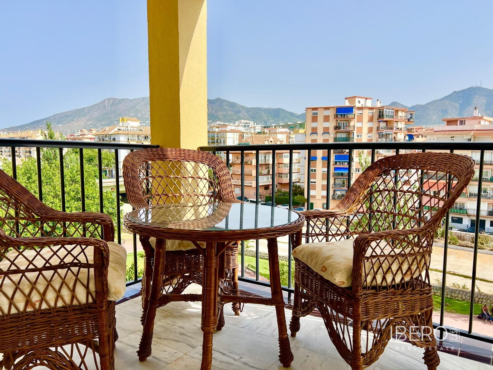 Apartmán se 4 ložnicemi a výhledem na moře, Fuengirola
