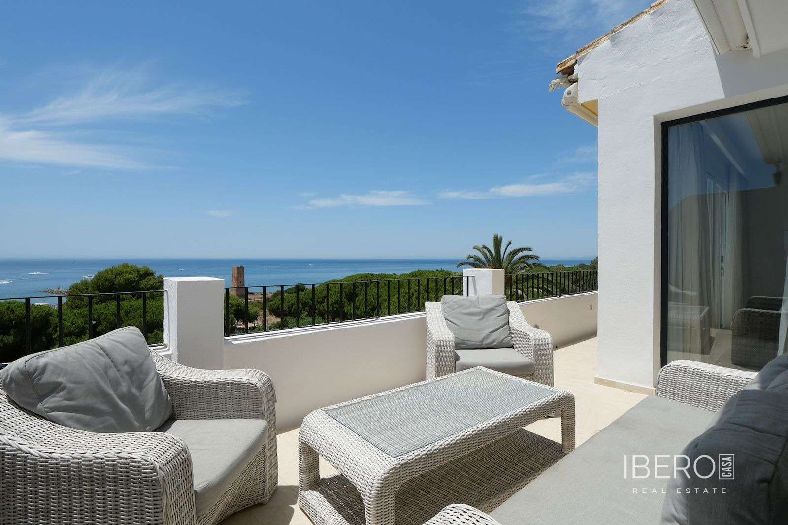 Apartmán se 2 ložnicemi a výhledem na moře, Puerto de Cabopino