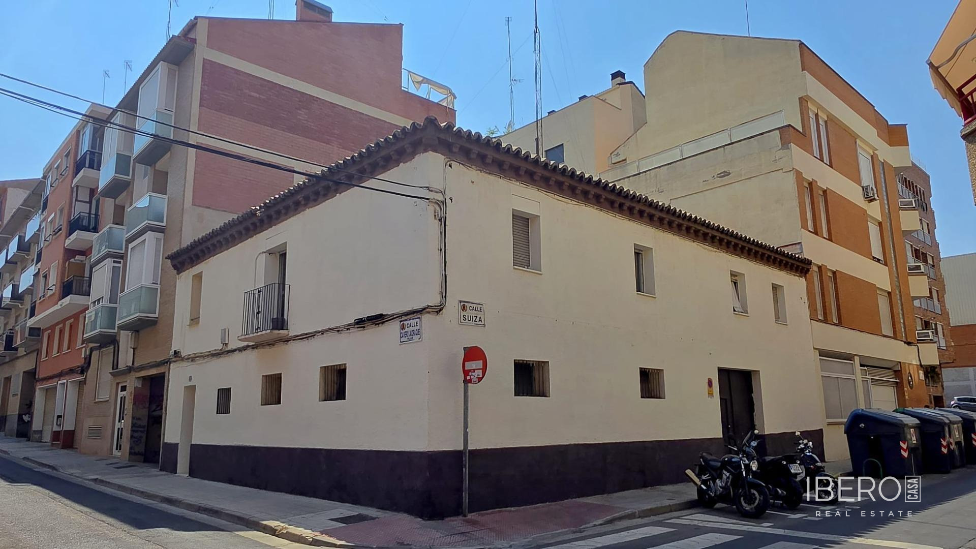 Dům s 5 ložnicemi, Zaragoza