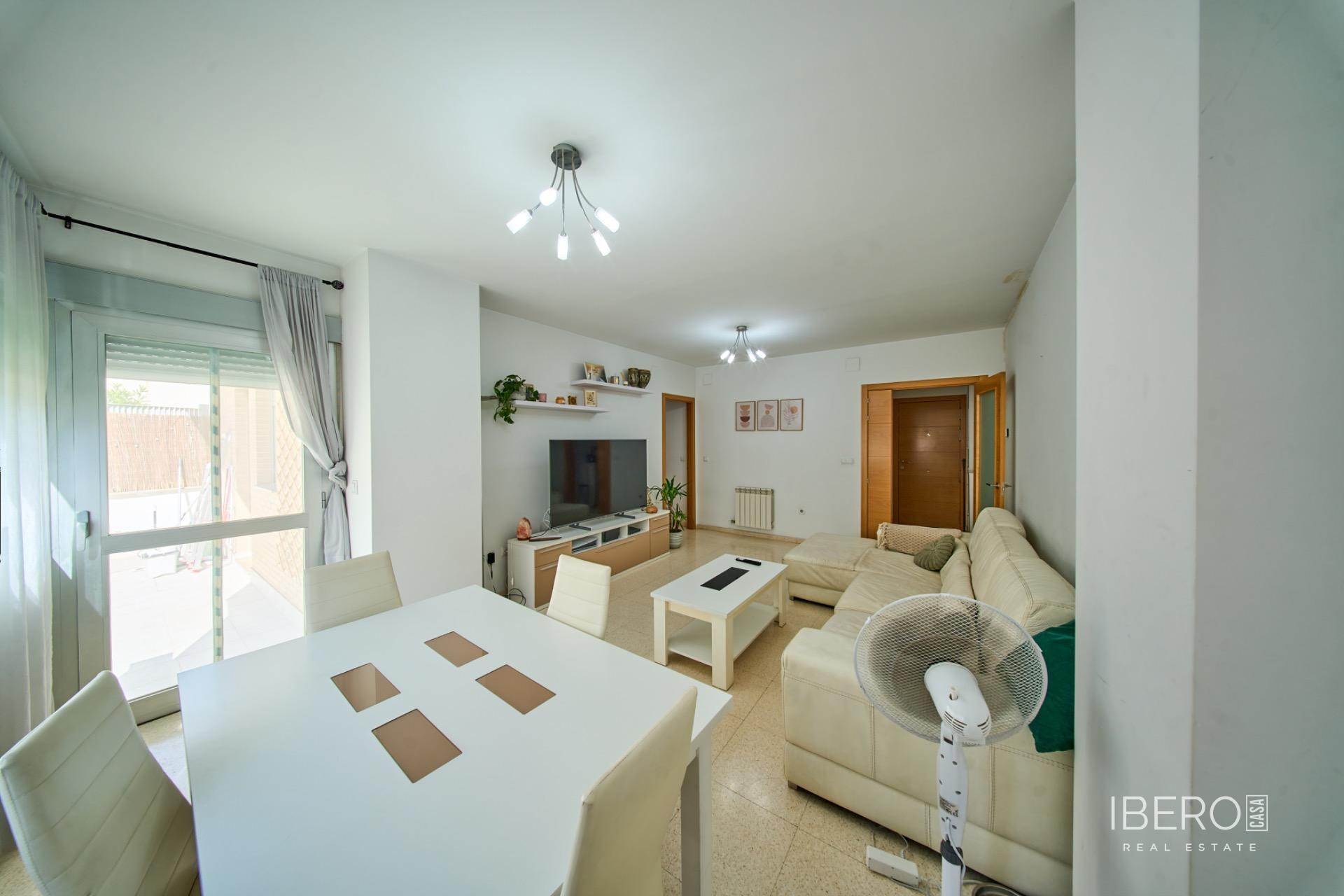 Apartamento de 2 dormitorios, Granada