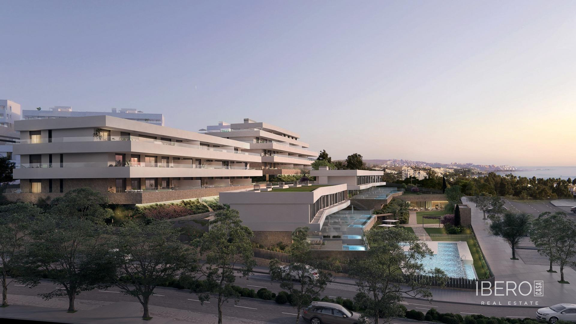 New-build 4-bedroom apartment with sea view, Estepona