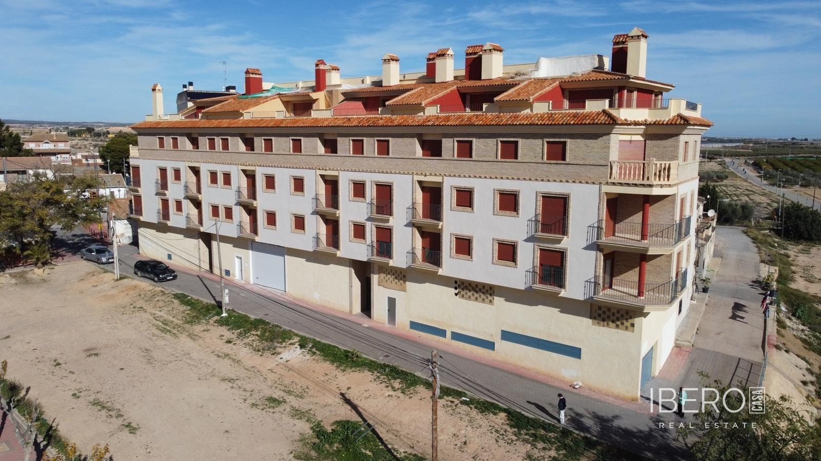 Apartamento de obra nueva de 2 dormitorios, Avileses