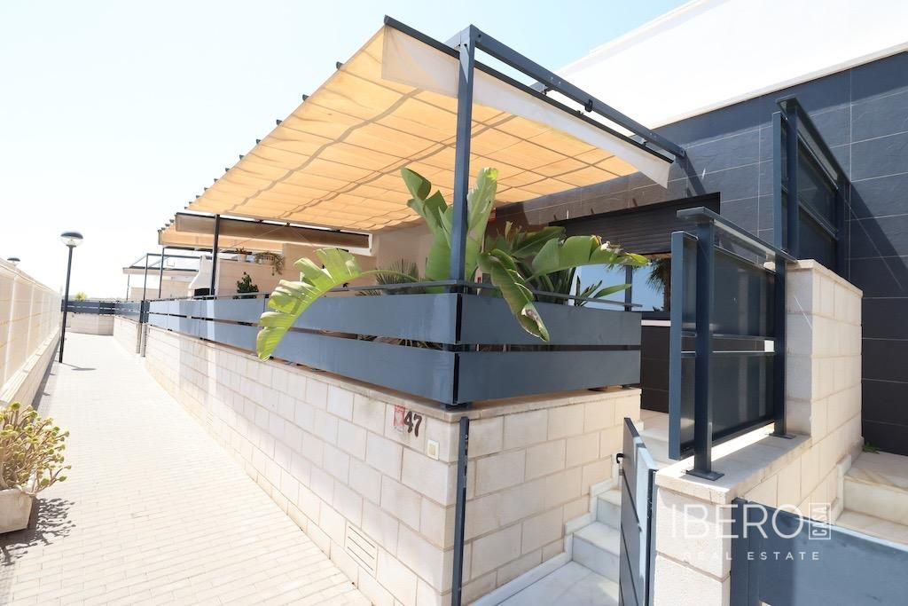 Apartmán se 3 ložnicemi a výhledem na moře, Lomas de Cabo Roig