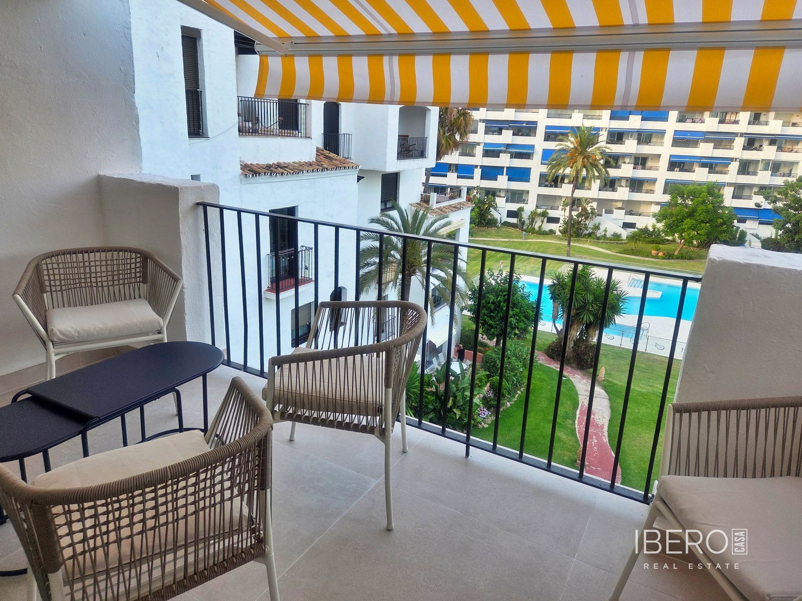 Zrekonstruovaný apartmán se 3 ložnicemi kousek od mariny, Puerto Banús