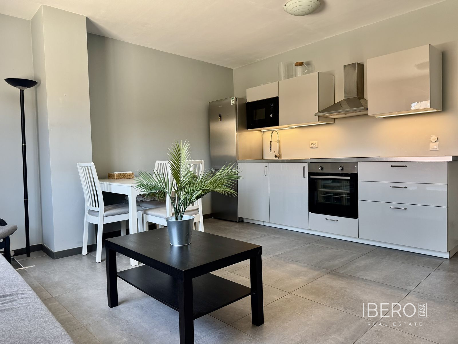 Zrekonstruovaný apartmán se 2 ložnicemi kousek od mariny, Fuengirola