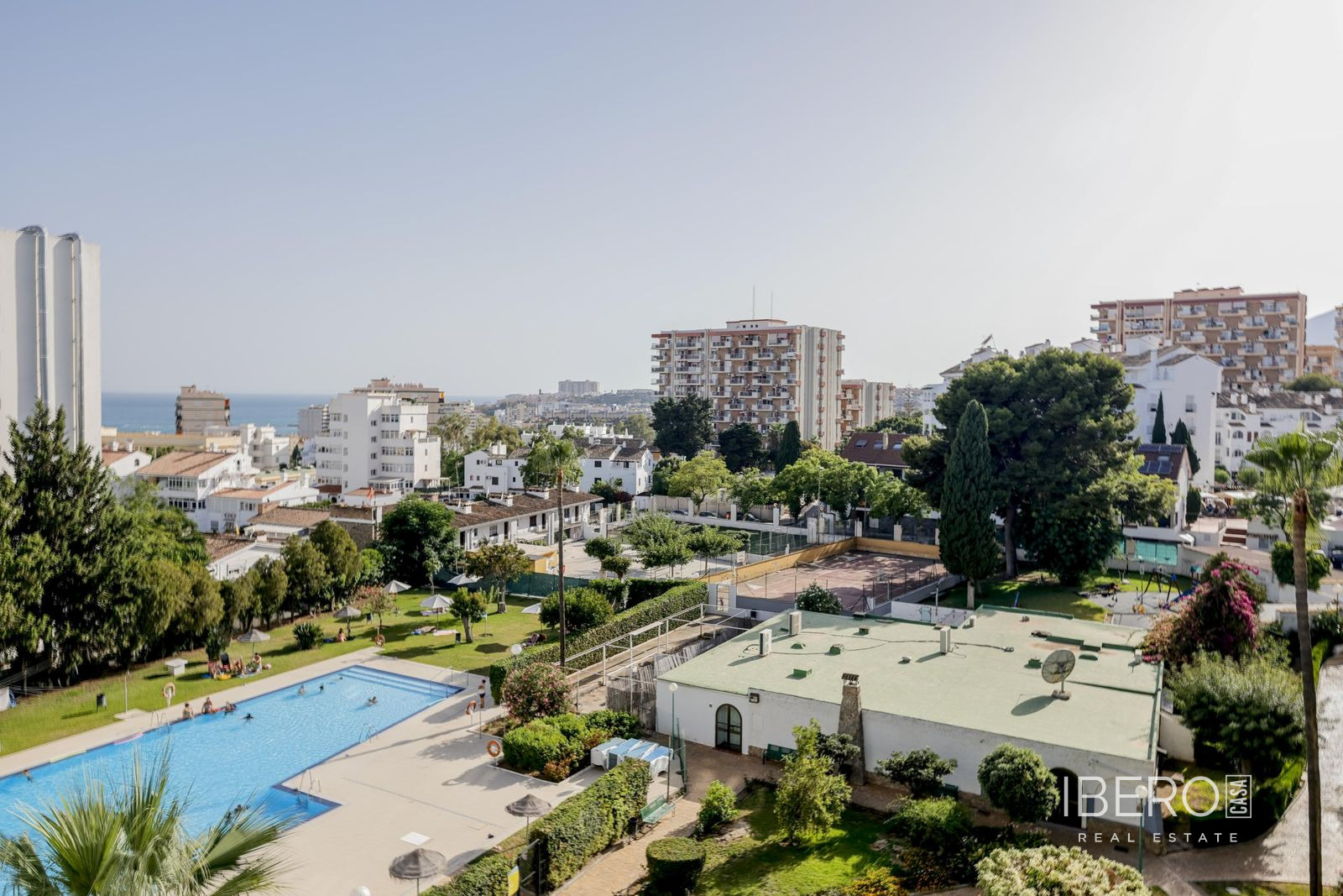 Zrekonstruovaný apartmán se 2 ložnicemi, Benalmadena