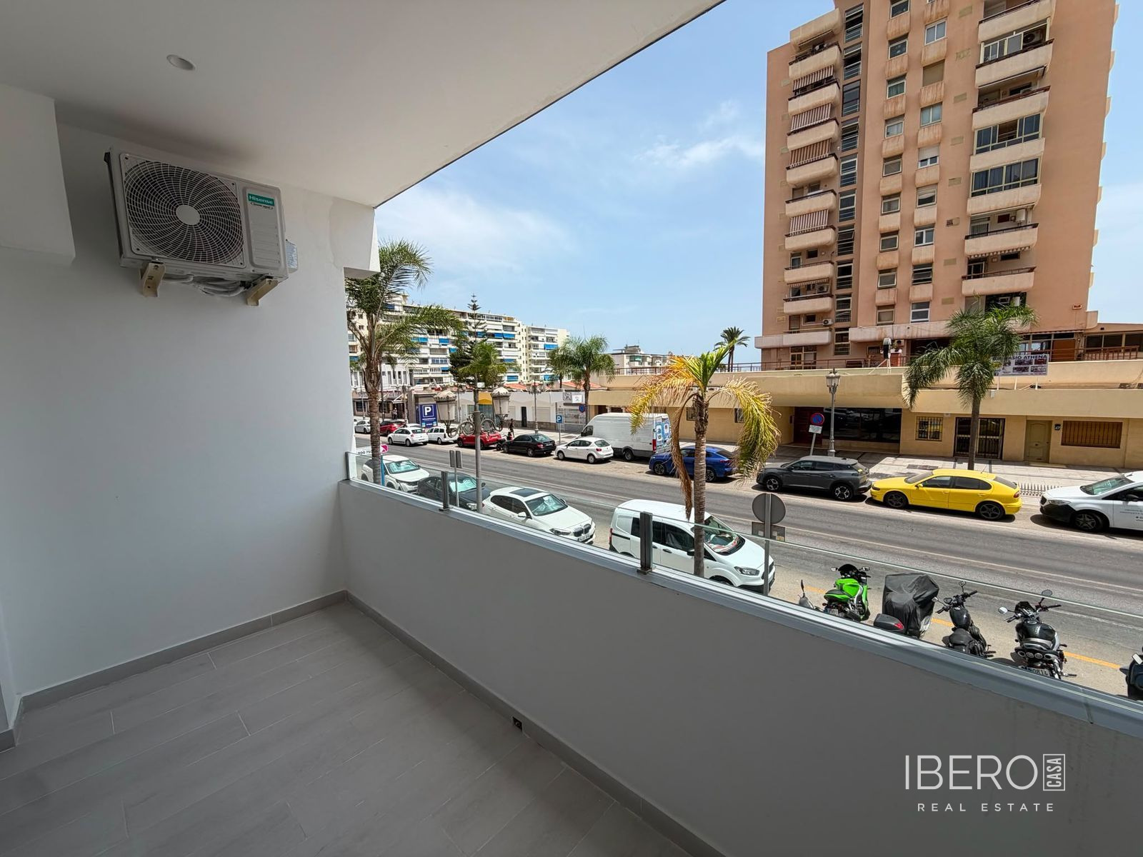 Apartamento reformado de 2 dormitorios, Torremolinos