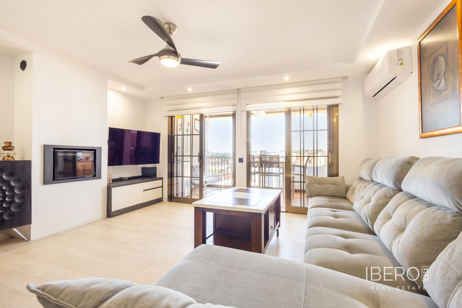 Zrekonstruovaný apartmán se 3 ložnicemi a výhledem do hor, Fuengirola