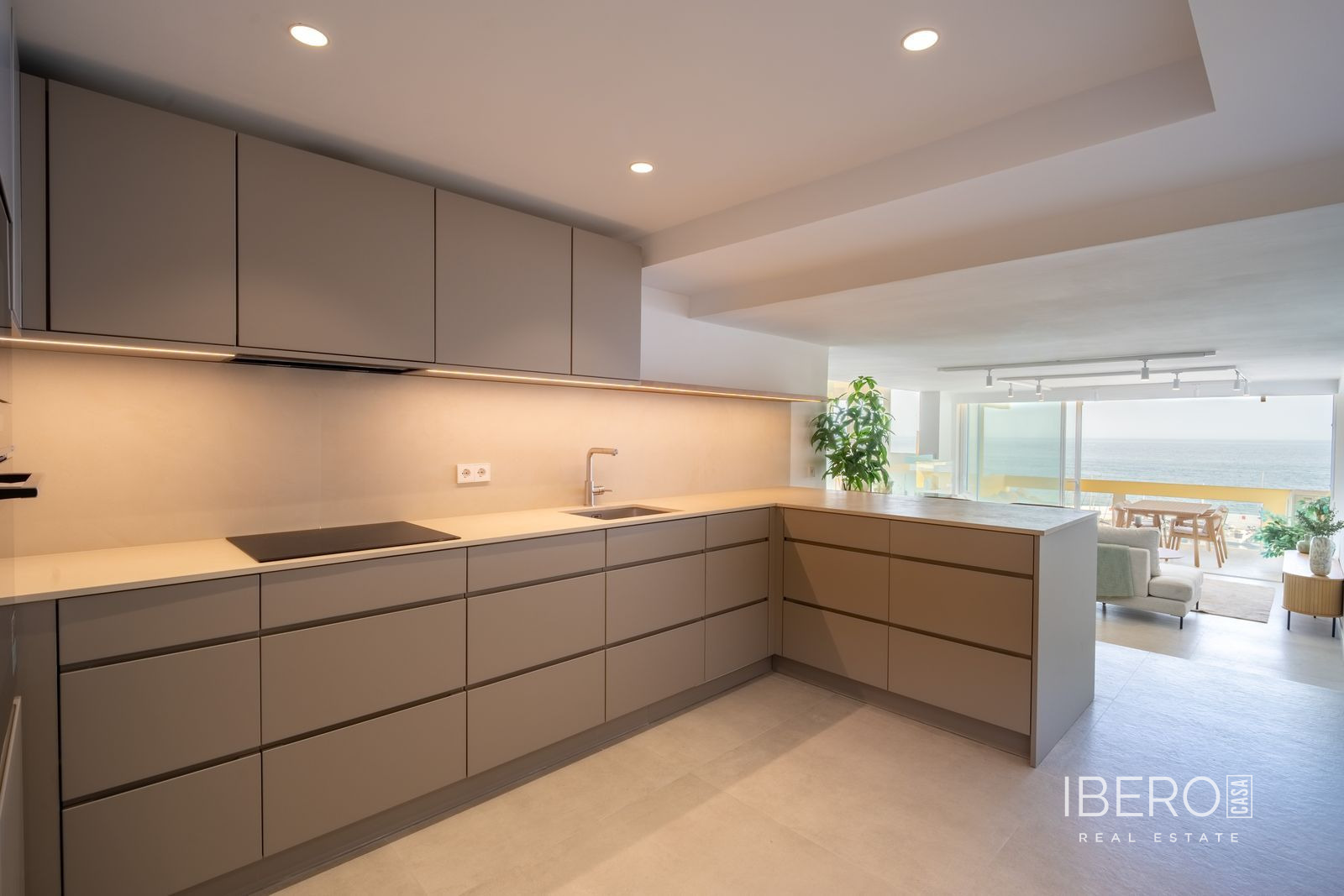 Apartmán se 3 ložnicemi a výhledem na moře, Marbella