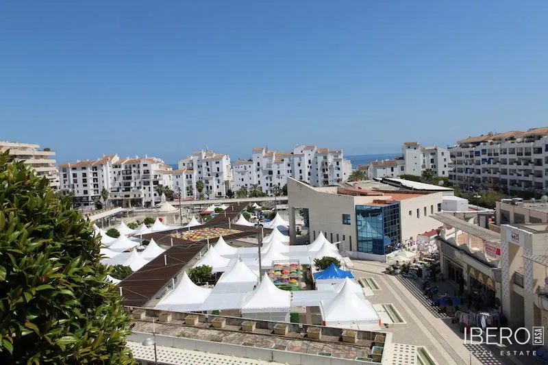 Apartmán se 4 ložnicemi a výhledem na moře, Puerto Banús