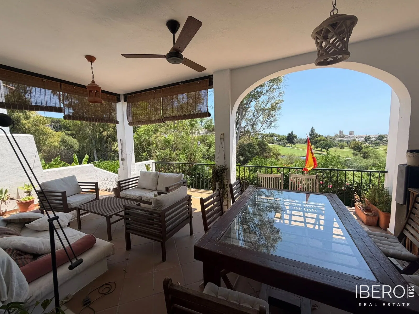 Casa de 4 dormitorios con vistas al mar, Aloha