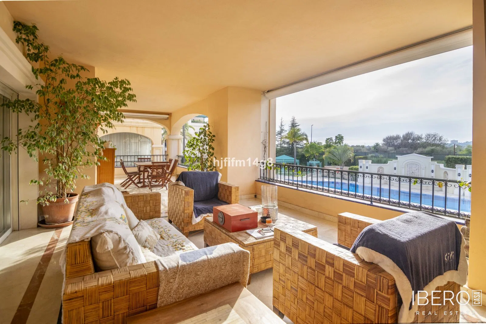 Apartamento de 3 dormitorios con vistas al mar, The Golden Mile