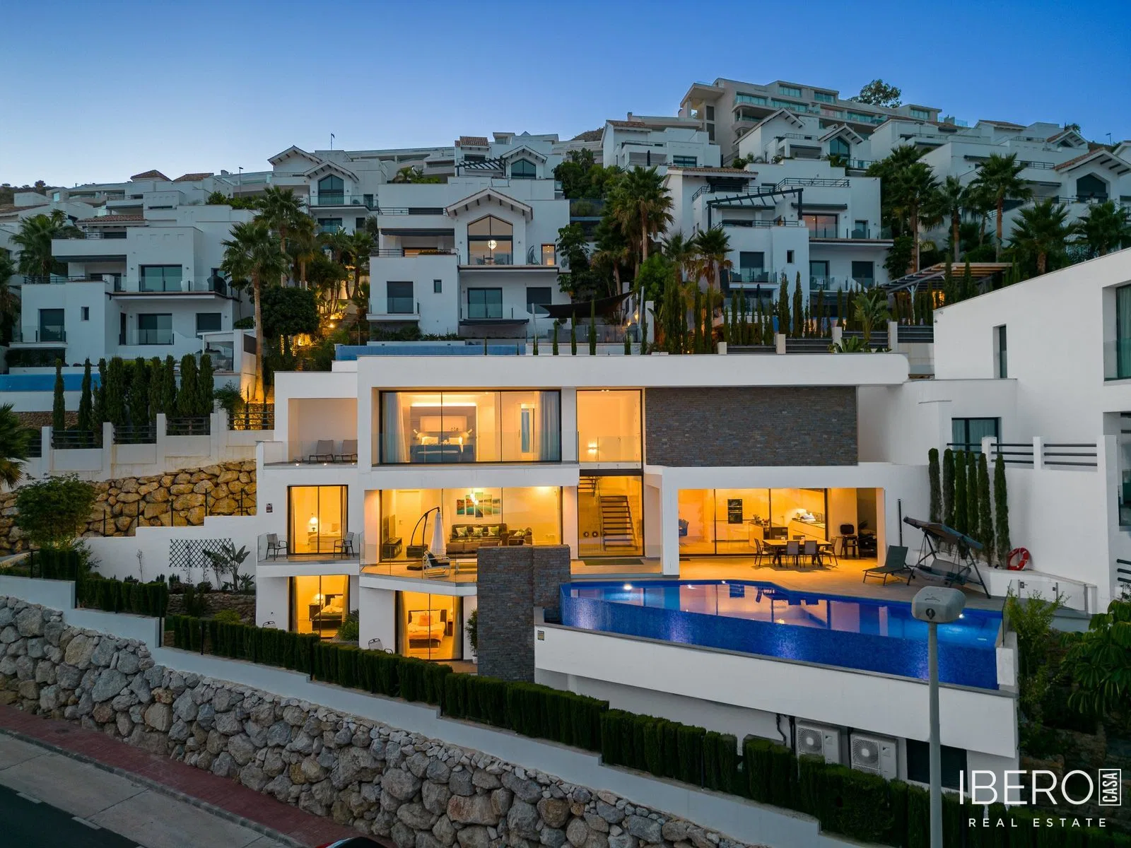 Casa de 5 dormitorios con vistas al mar, Benalmadena Costa