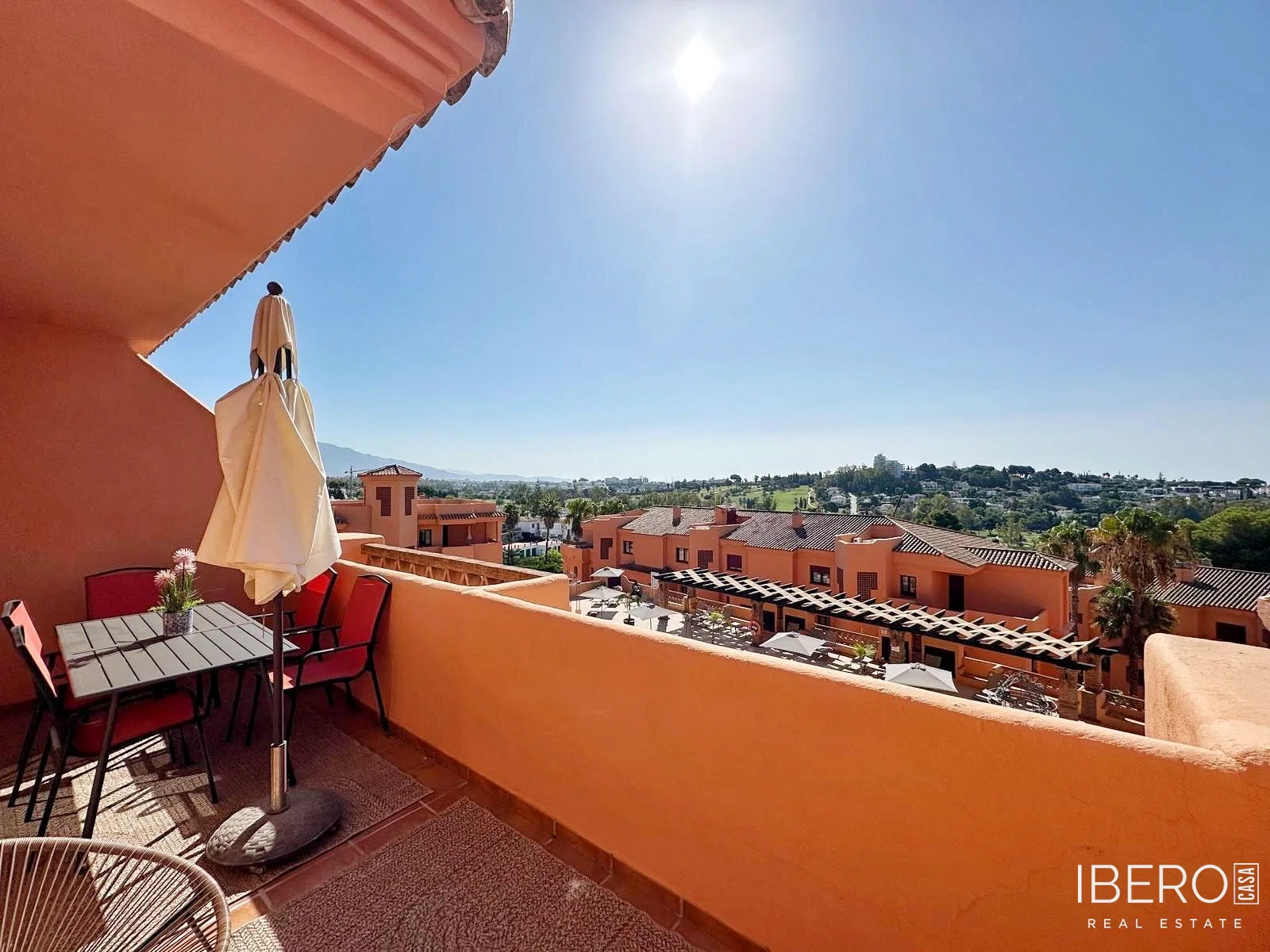 Apartamento de 2 dormitorios con vistas al golf, El Paraiso