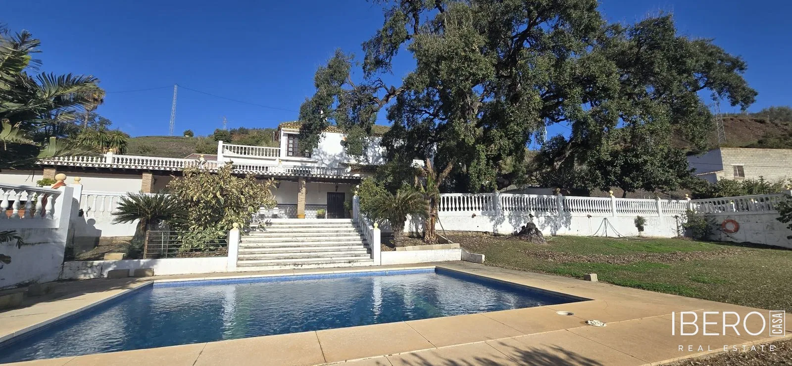 Dům s 8 ložnicemi a panoramatickým výhledem, Mijas