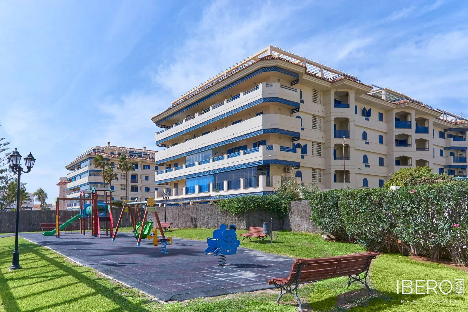 Zrekonstruovaný apartmán se 3 ložnicemi, San Luis de Sabinillas