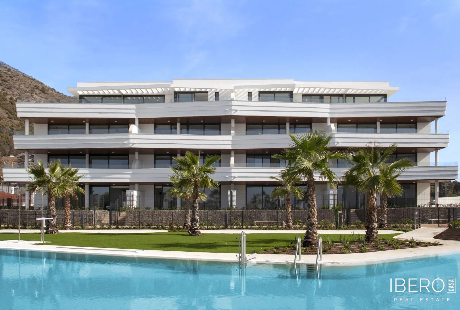 Apartamento de obra nueva de 2 dormitorios, Fuengirola