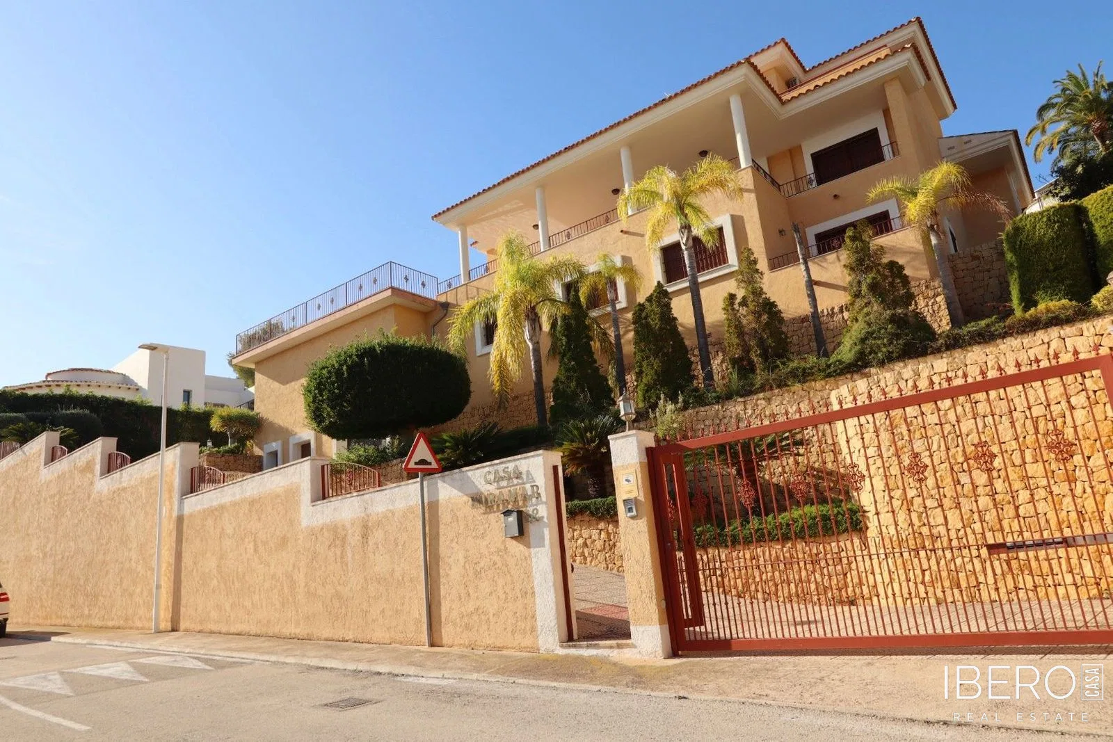 Dům s 5 ložnicemi a výhledem na moře, Altea