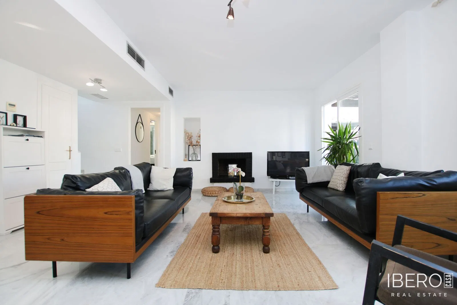 Apartmán se 3 ložnicemi kousek od mariny, Nueva Andalucía