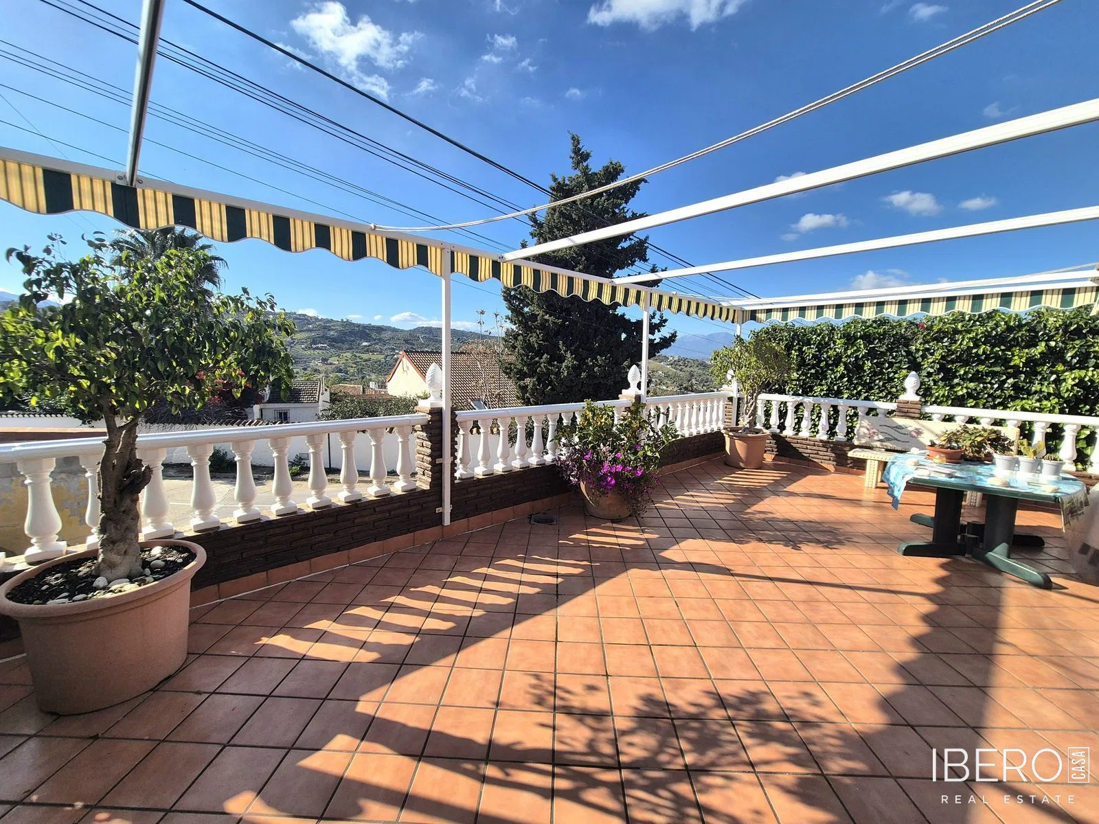 Dům se 4 ložnicemi a panoramatickým výhledem, Alhaurín el Grande