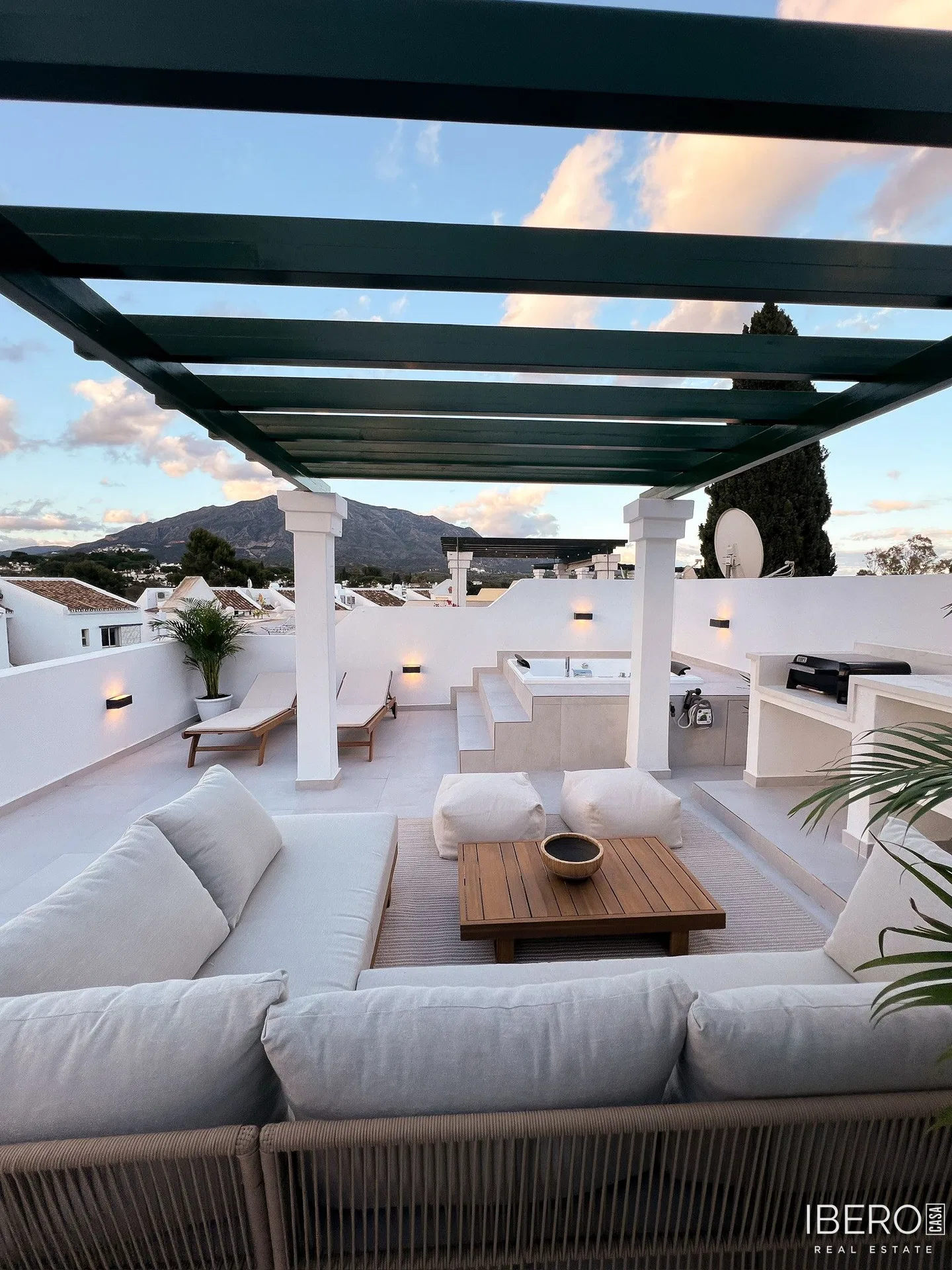 Apartmán se 3 ložnicemi a výhledem na golf, Nueva Andalucía