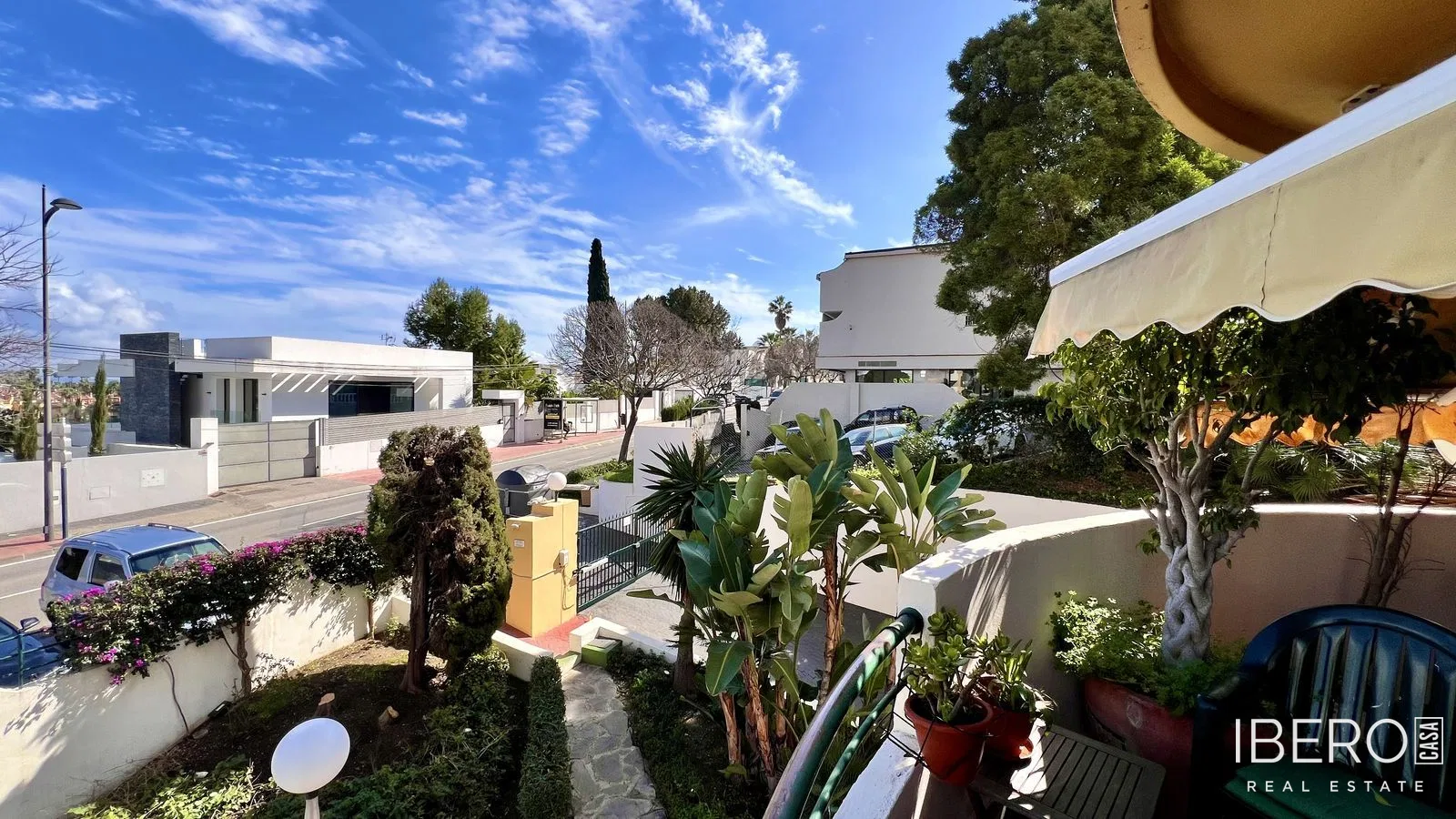 Apartamento de 3 dormitorios, Nueva Andalucía