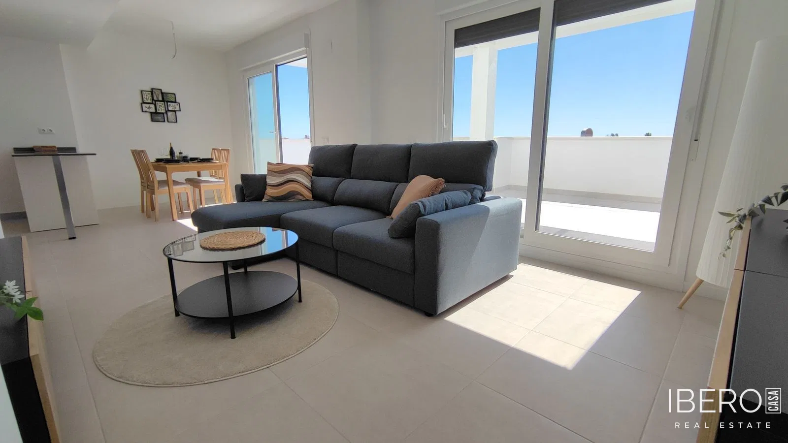 Nový apartmán se 2 ložnicemi a výhledem na moře, Estepona