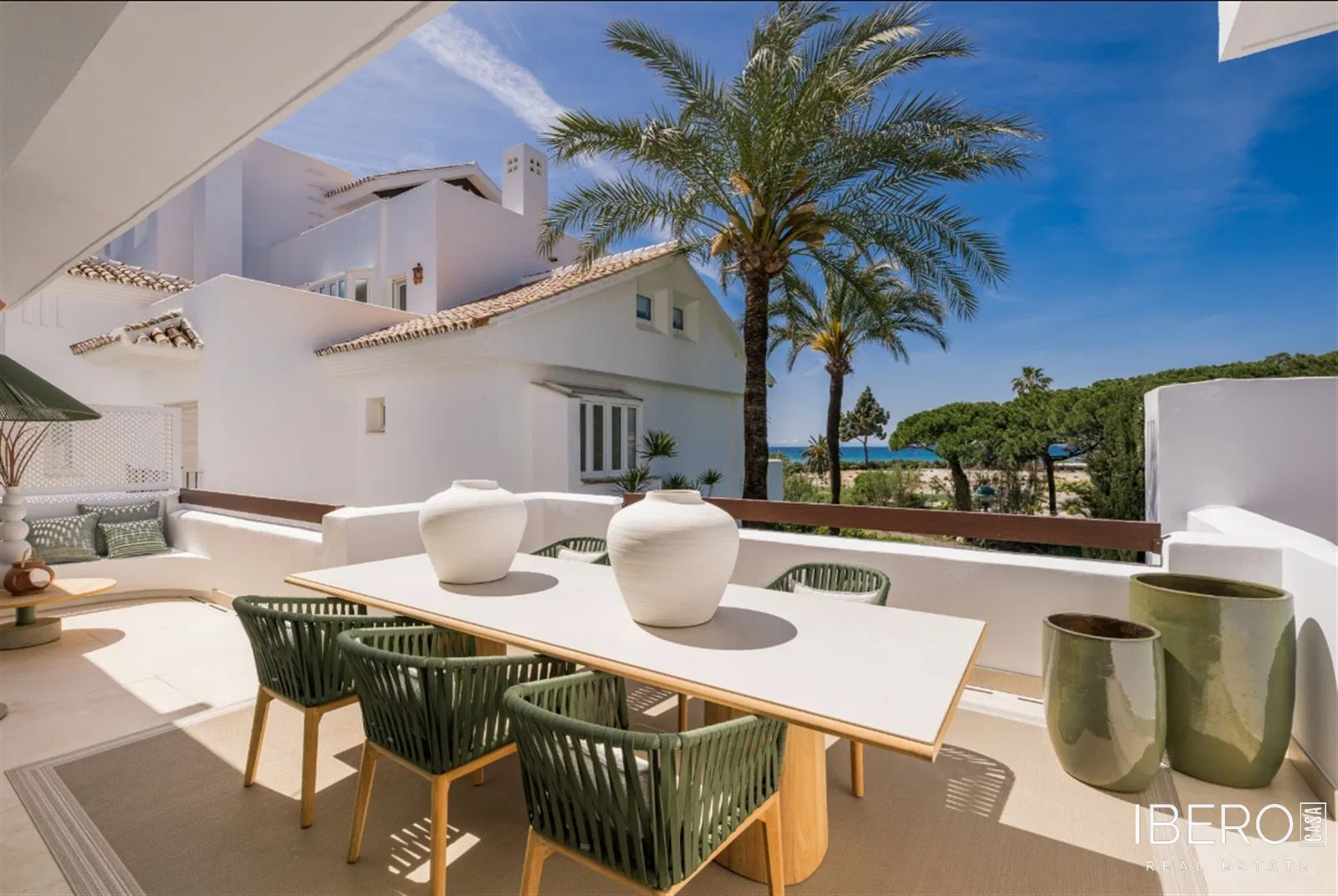 Apartamento reformado de 3 dormitorios con vistas al mar, Los Monteros