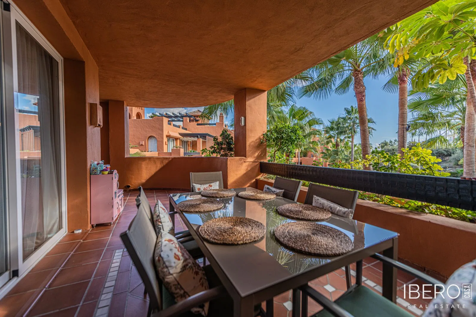 Apartmán se 3 ložnicemi kousek od mariny, Nueva Andalucía
