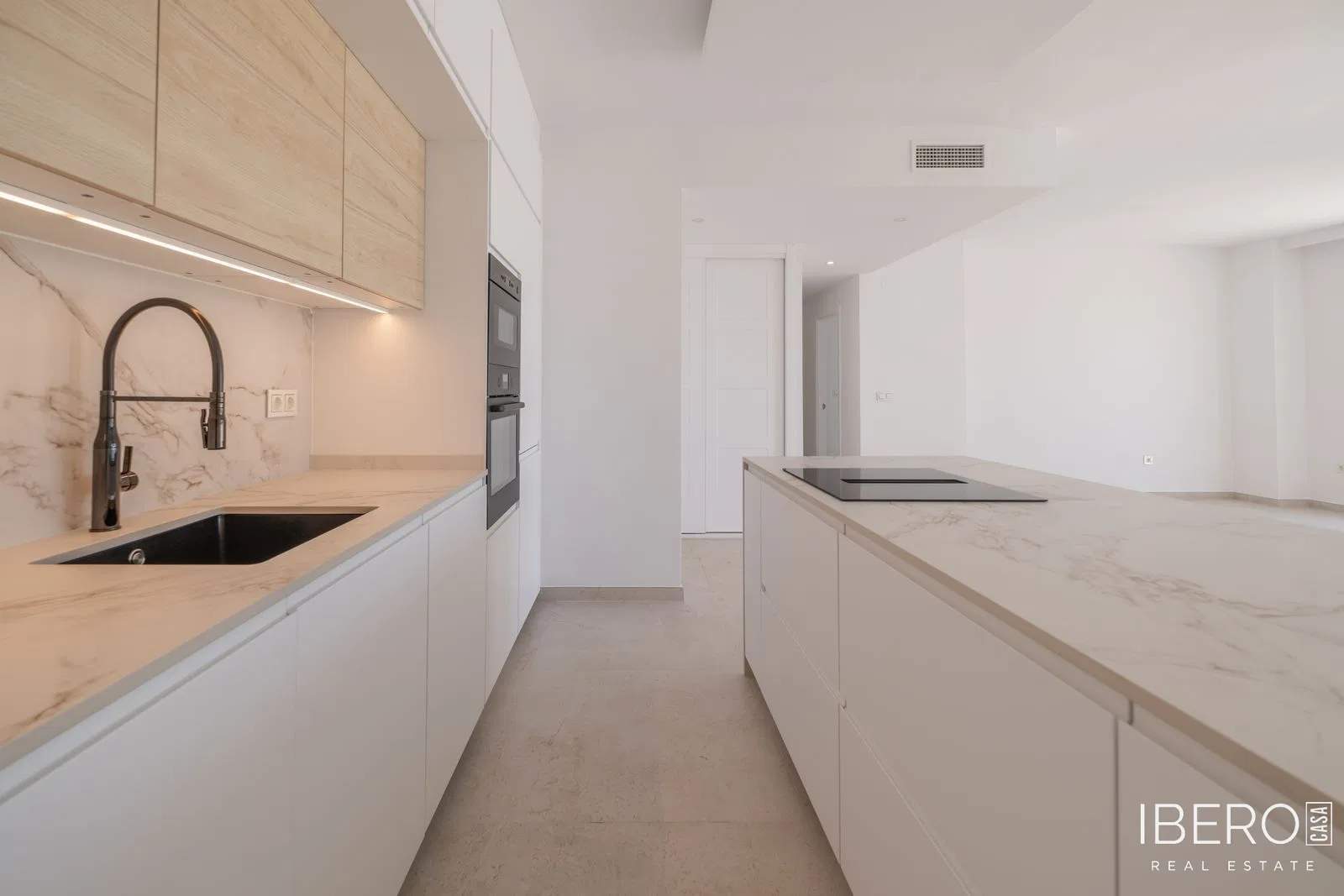 Apartamento reformado de 3 dormitorios con vistas al mar, Miraflores