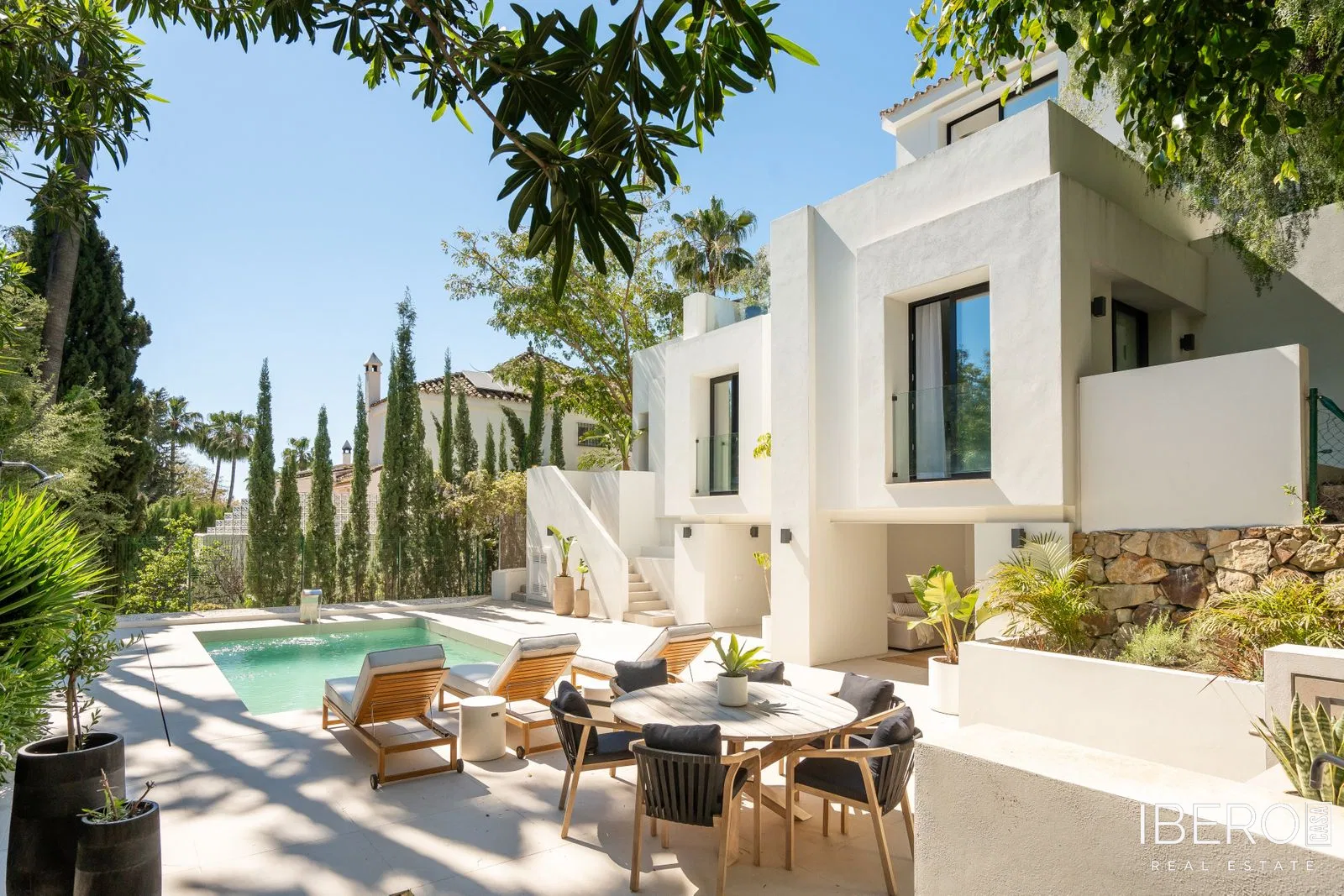 Zrekonstruovaný dům s 5 ložnicemi kousek od golfu, Nueva Andalucía
