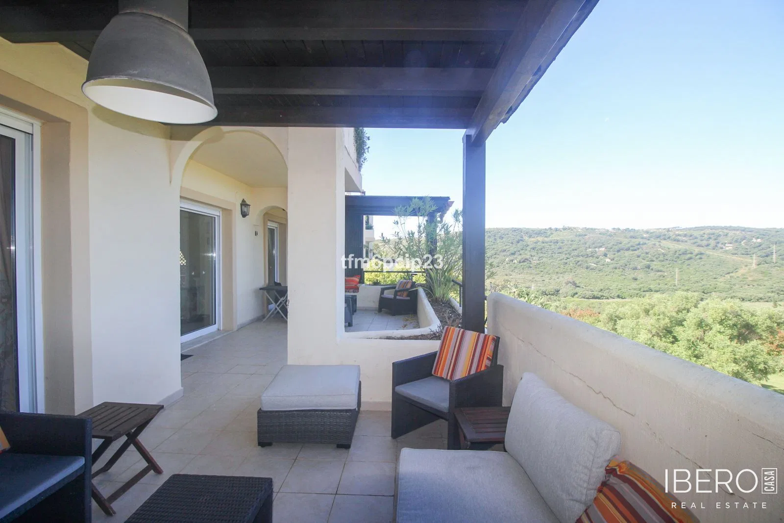 Apartamento de 4 dormitorios con vistas al golf, San Roque Club
