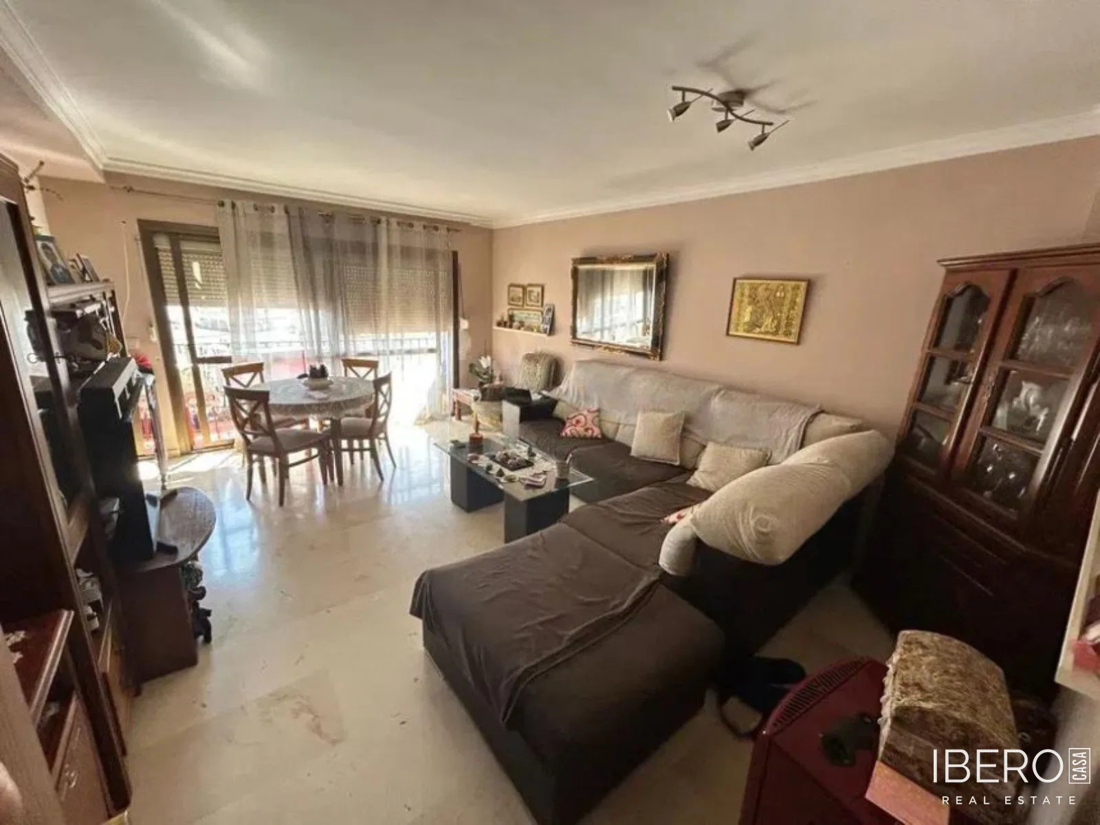 Apartmán se 4 ložnicemi kousek od moře, Estepona