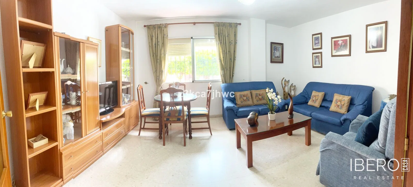 Původní apartmán se 3 ložnicemi kousek od mariny, Estepona