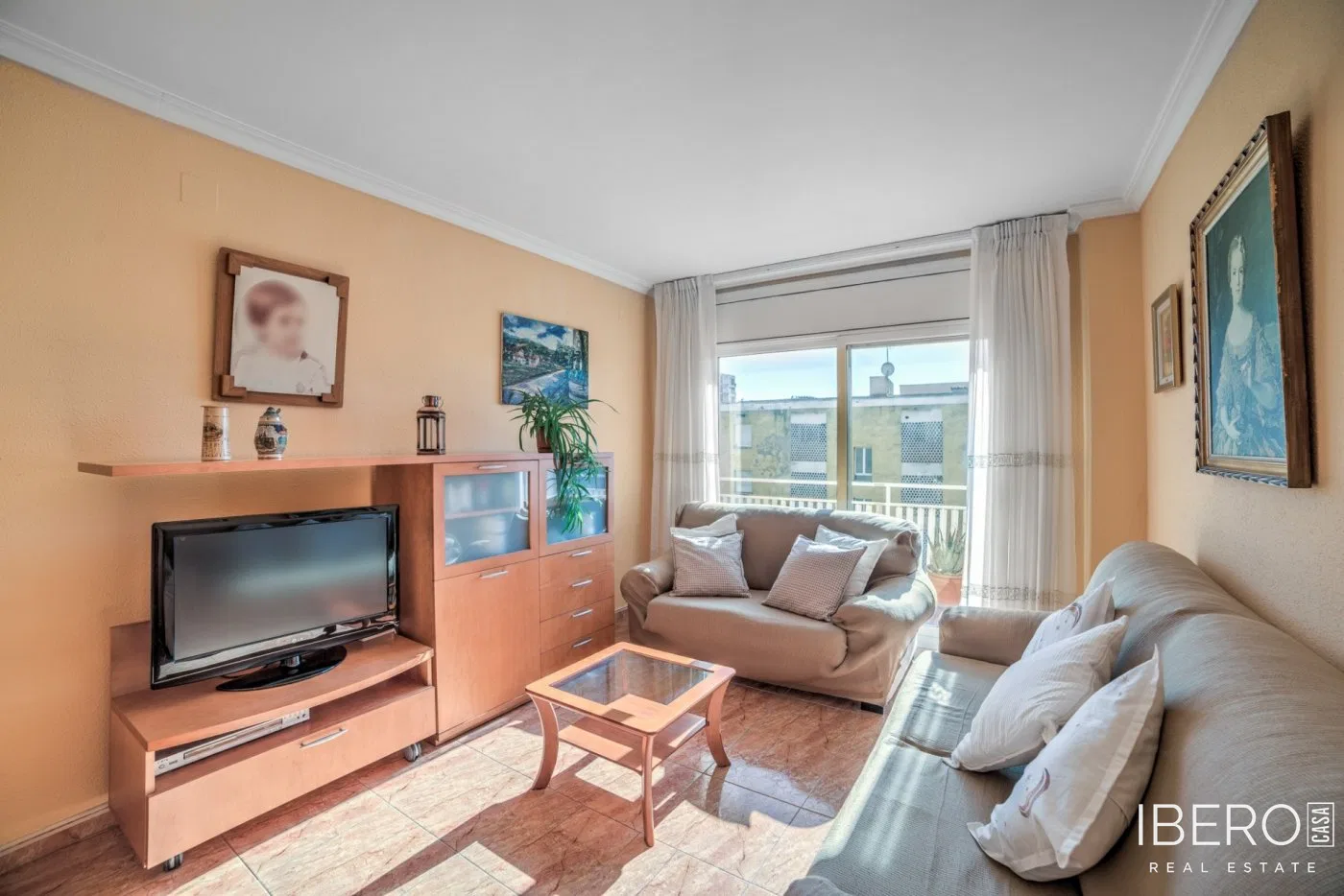 Apartmán se 4 ložnicemi, Sabadell