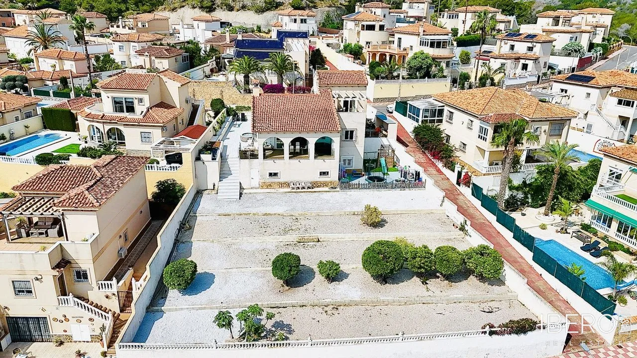 Dům s 5 ložnicemi a krbem, San Miguel de Salinas