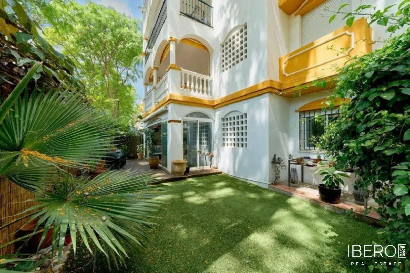Apartmán se 3 ložnicemi kousek od mariny, Marbella