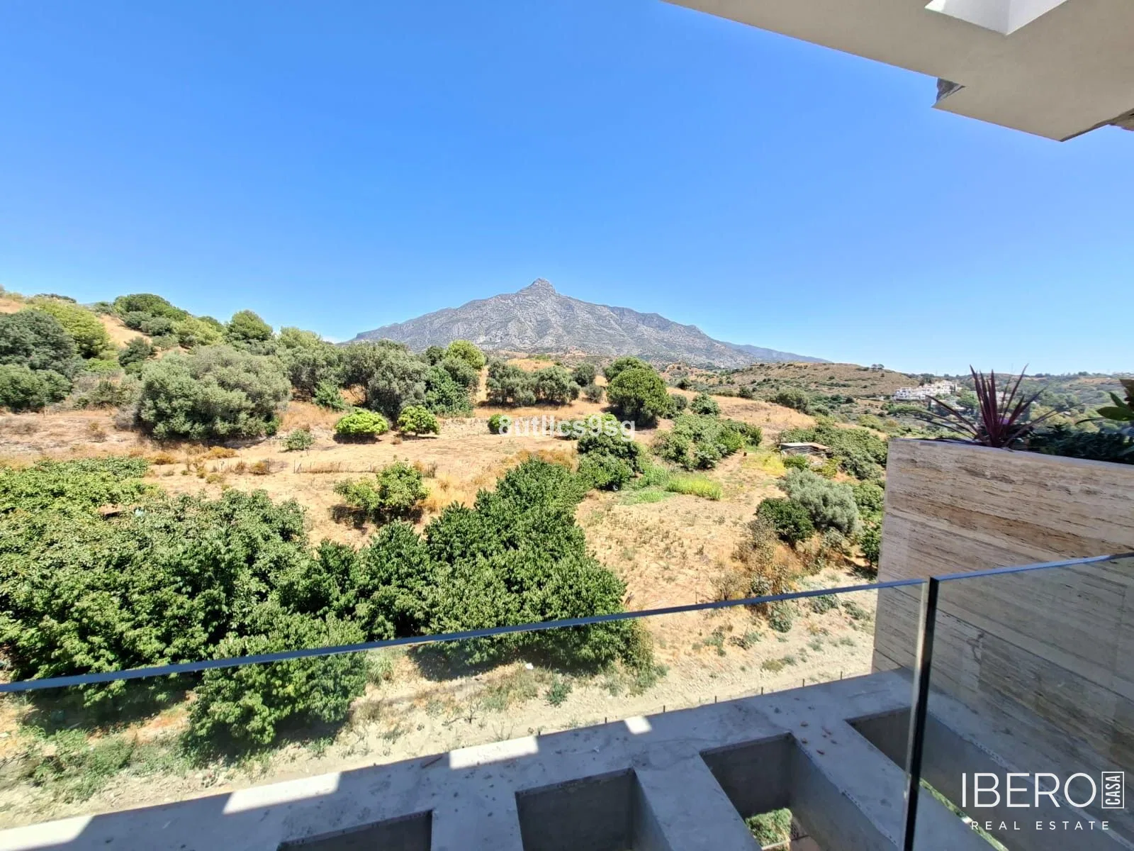 New-build 2-bedroom apartment near the marina, Aloha