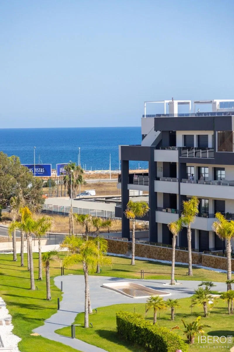 Apartmán se 2 ložnicemi a střešní terasou, Playa Flamenca