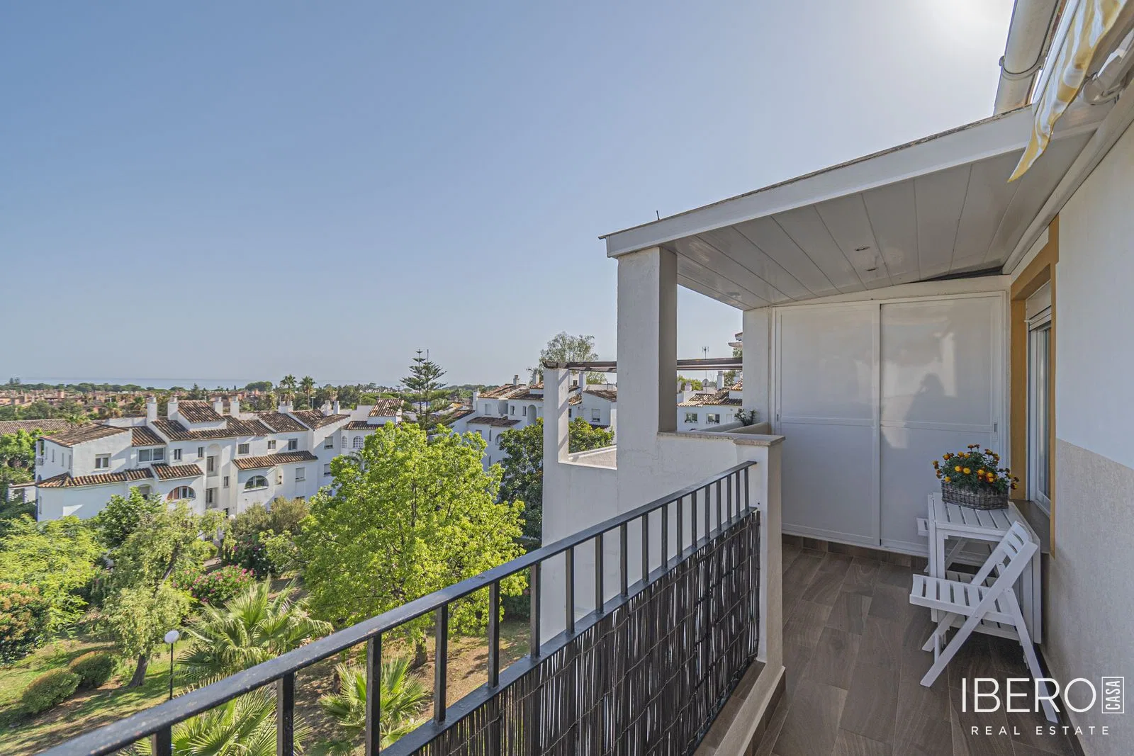 2-bedroom apartment with sea view, Diana Park