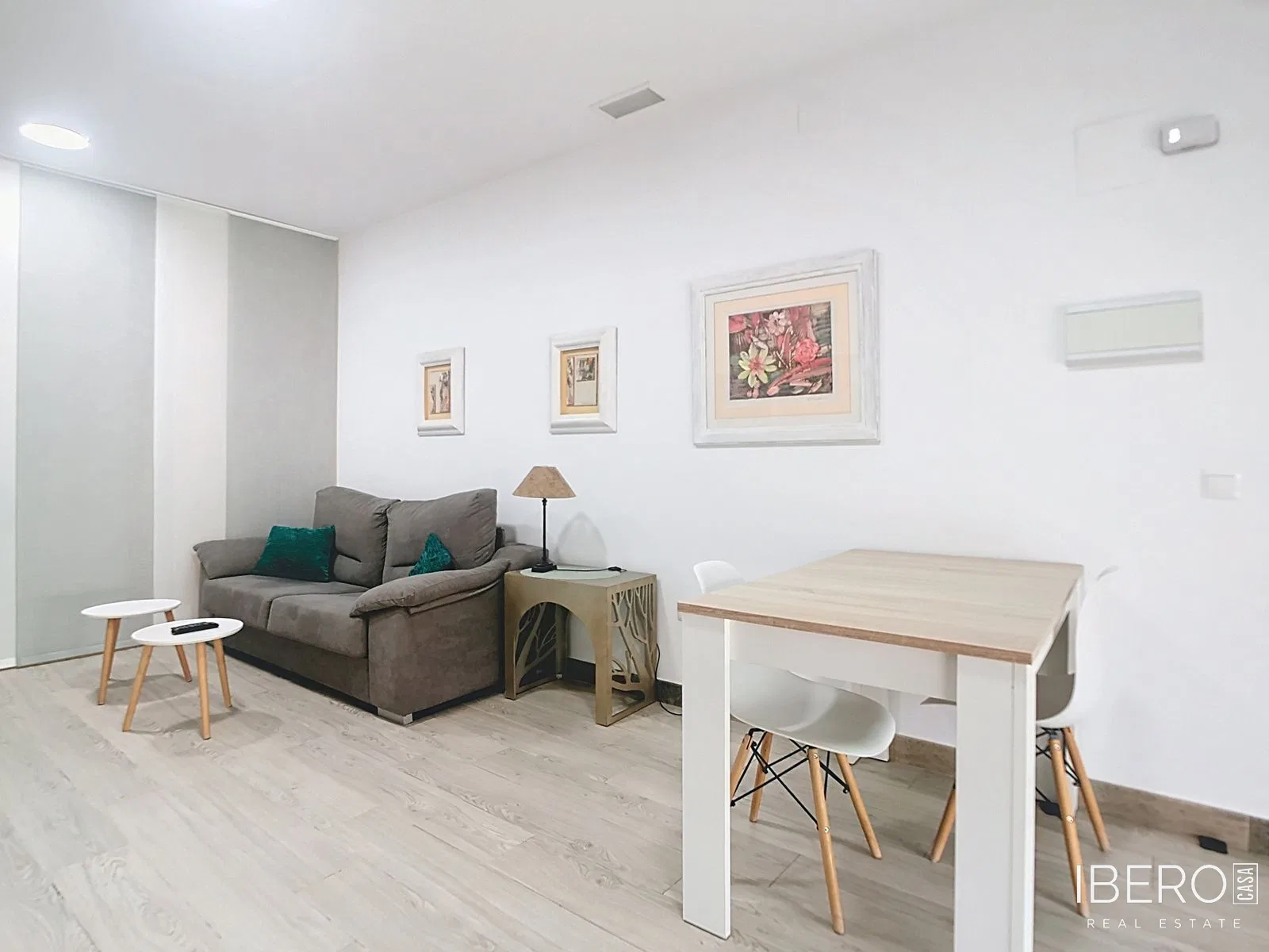 Zrekonstruovaný apartmán se 3 ložnicemi, Málaga Centro